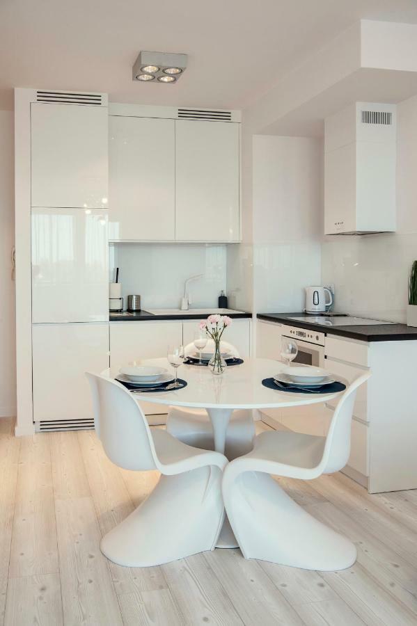 Unique 3City Apartments - Ufo Apartment غدانسك المظهر الخارجي الصورة